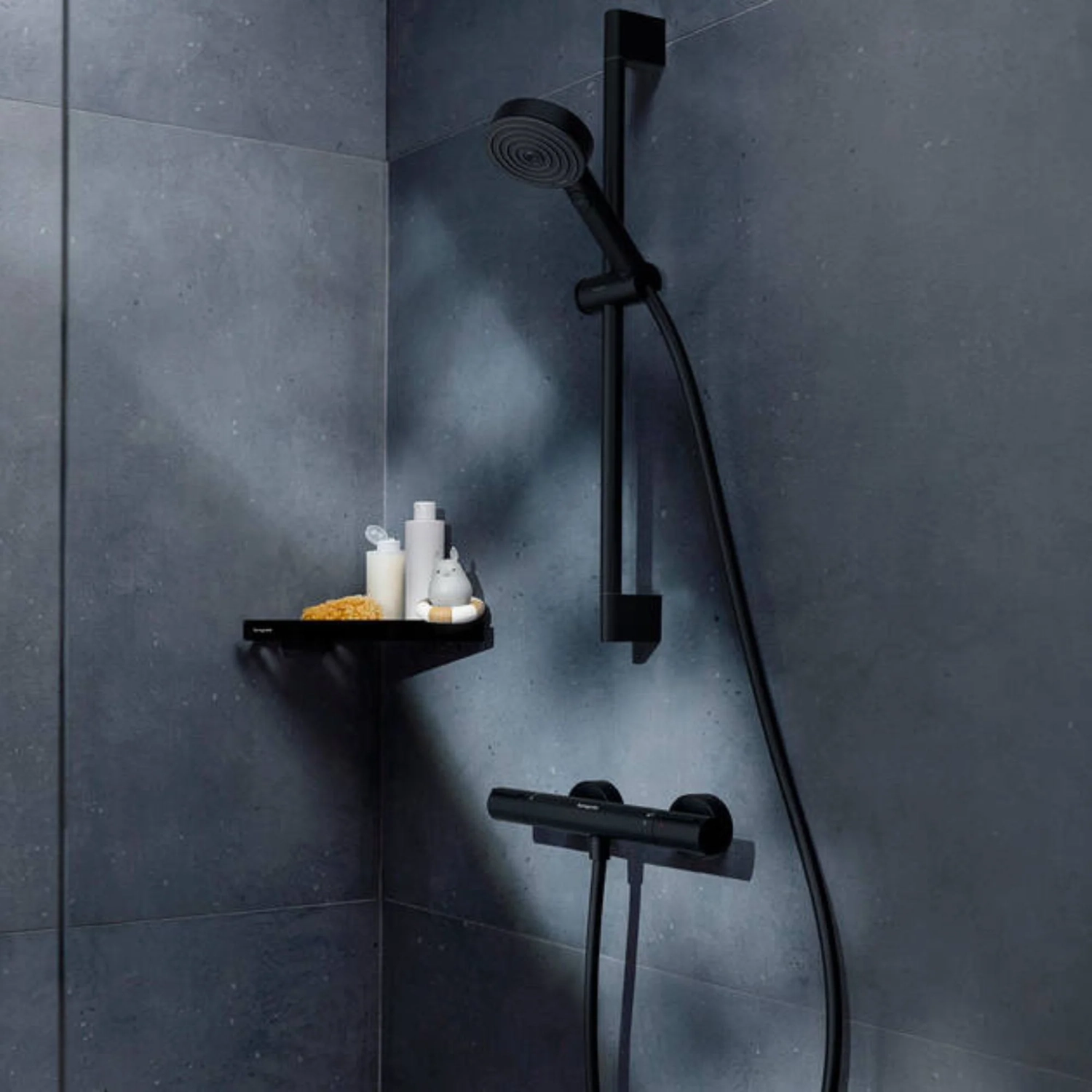 hansgrohe-pulsify-select-s-exposed-shower-head--matt-black-deluxe-bathrooms_22c94f1d-9b22-41b6-9905-be244a1b7efc
