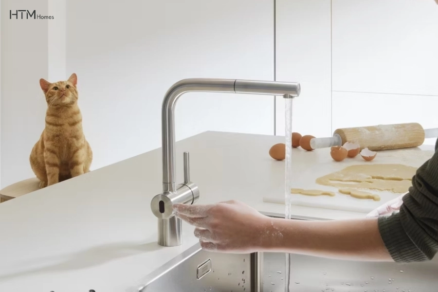 voi-rua-cam-ung-cao-cap-ket-hop-tay-gat-truyen-thong